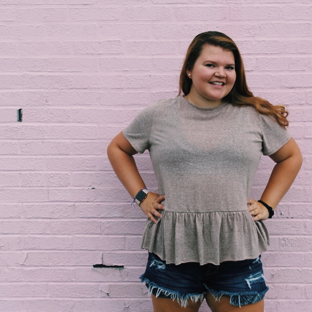 Meet your Posher, Sara